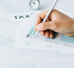 pexels-n-voitkevich-6863336